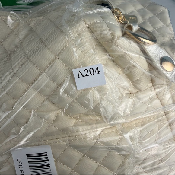 NWT LOVEVOOK Travel Duffle Bag, Weekender Bags Women w Shoe Compartment Cream - Picture 12 of 14